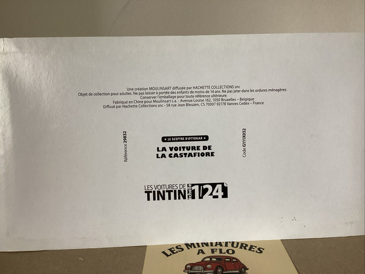 1/24 Collection Hachette Tintin , La Voiture De Castafiore