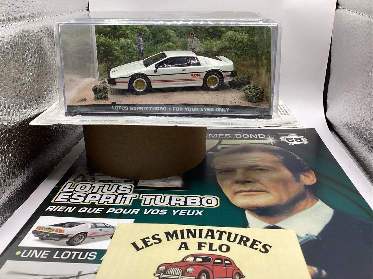 Fabbri 1/43 Collection Les Voitures De James Bond 007 , Lotus Esprit Turbo